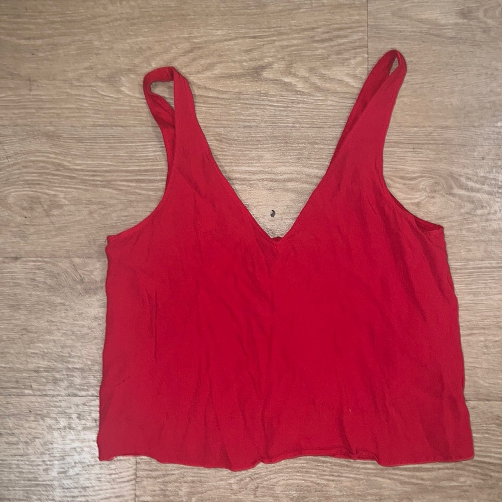 Aritzia Wilfred Free Kempner red tie back cropped tank top